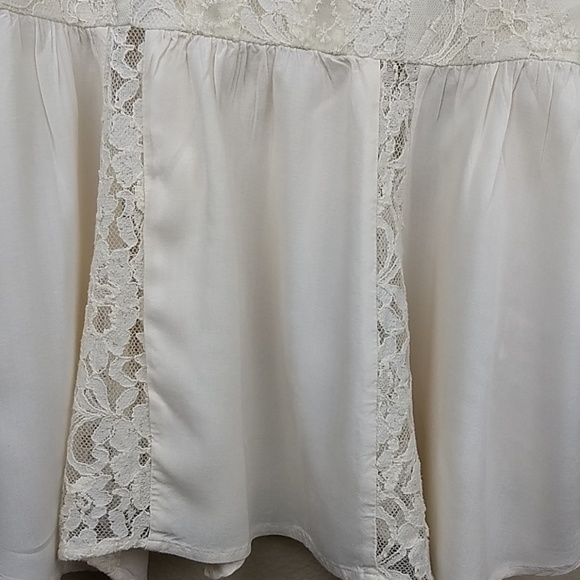 American Eagle Handkerchief Spaghetti Strap Top - Picture 3 of 8